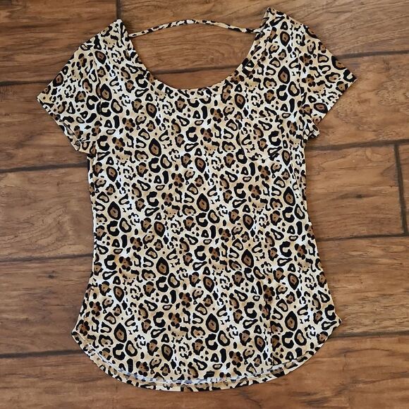 5/$15 No Boundaries animal leopard print juniors large (11-13) blouse - Picture 1 of 4